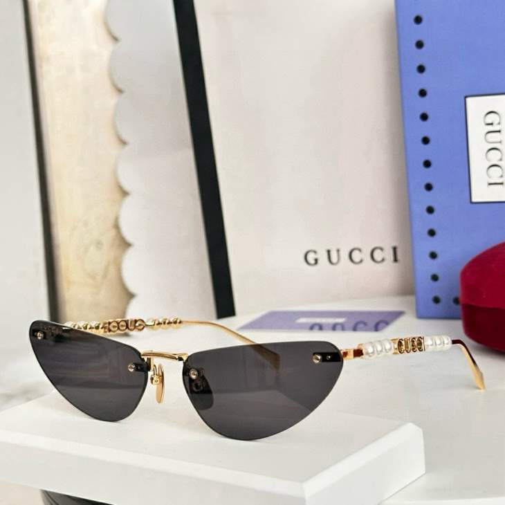 Picture of Gucci Sunglasses _SKUfw79338166fw